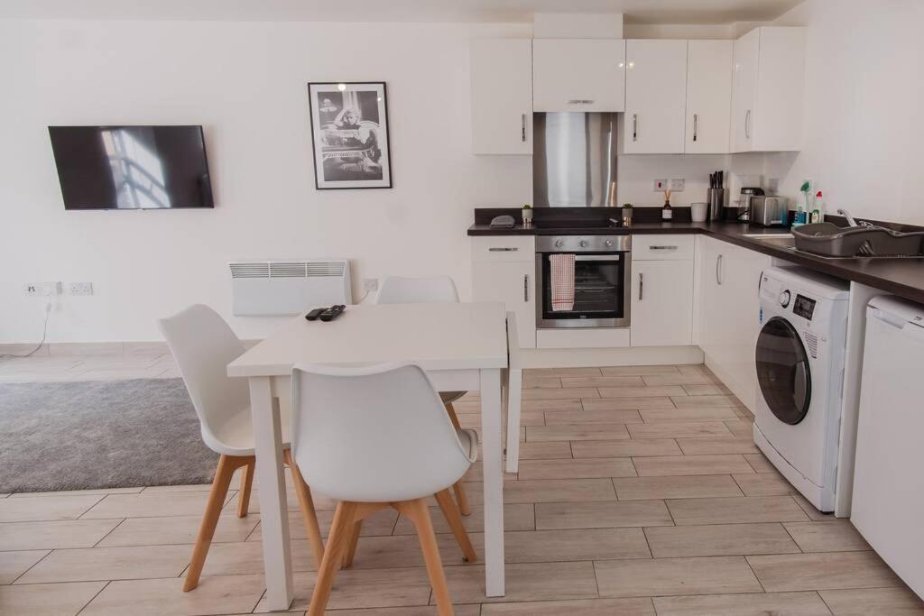 Studio ✧ High Street - Bournemouth Apartamento Exterior foto